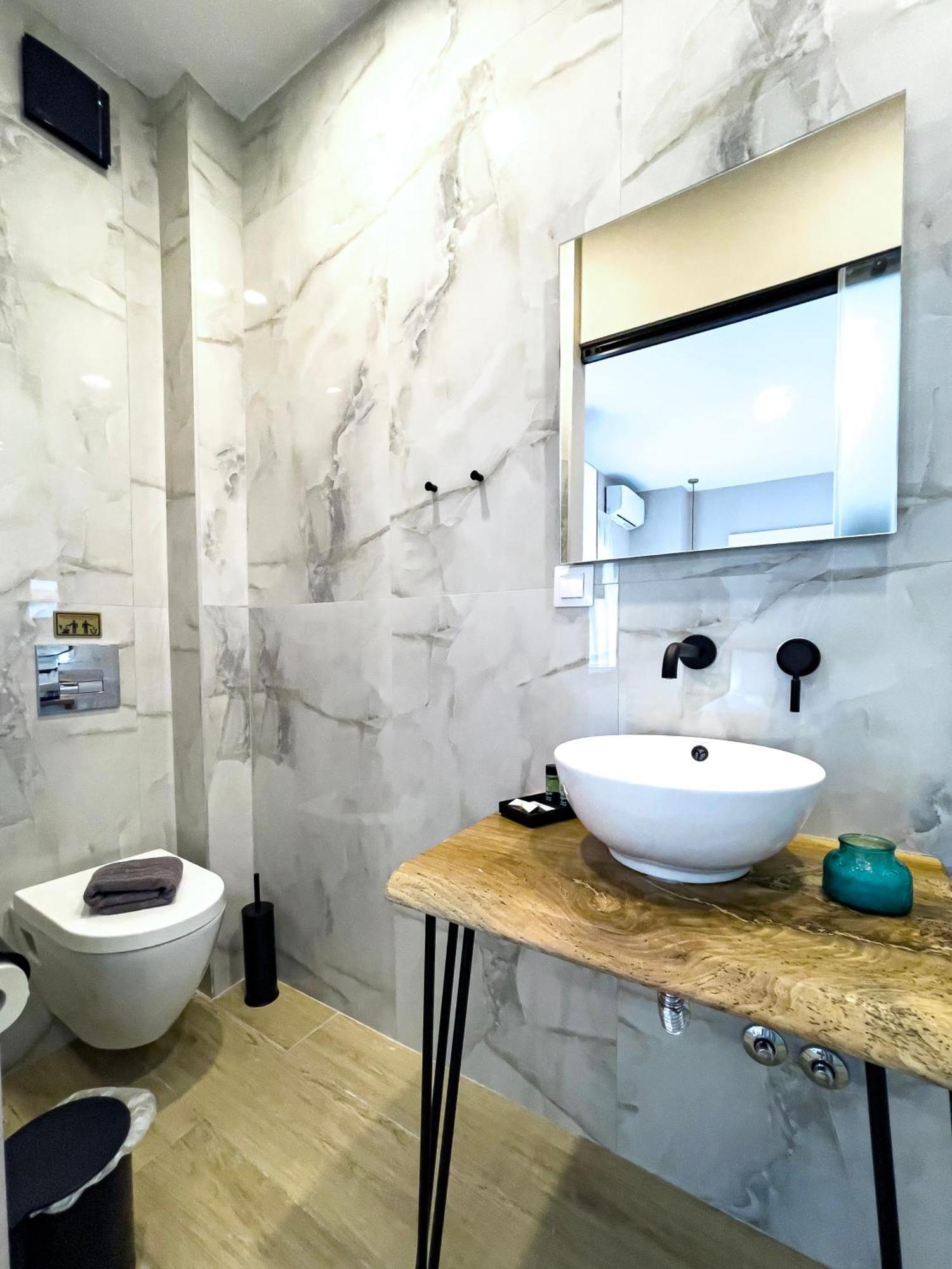 Athonite All Seasons Luxury Suites Иериссос Экстерьер фото
